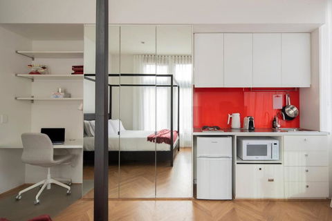 A City-centre Studio For Savvy Business Travellers - Tourism Caloundra 3