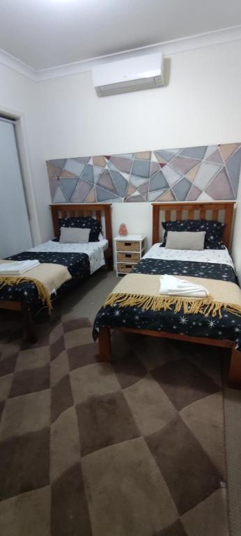 A Cosy Villa, Close To All Essentials - Tourism Caloundra 0