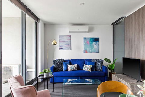 A Cozy 2BR Apt Next To Southern Cross FREE Parking - Tourism Caloundra 1