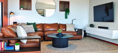 A La Plage Beach House - Tourism Caloundra 4