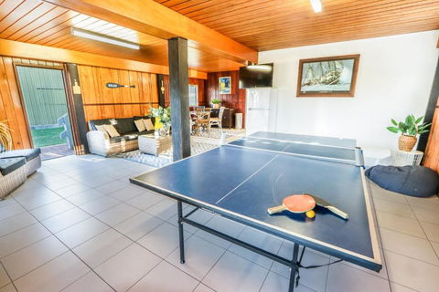 A Lure - A 2-minute Walk To Agnes Main Beach - Tourism Caloundra 4