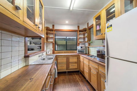 A Piece Of Haven - Tourism Caloundra 1