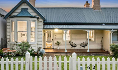 A Sea Pilots Cottage - Tourism Caloundra 0
