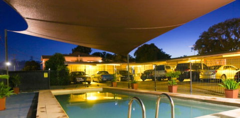 A & A Motel - Tourism Caloundra 0