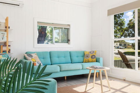 Abode Callala Beach Jervis Bay - 100m To Beach! - Tourism Caloundra 3