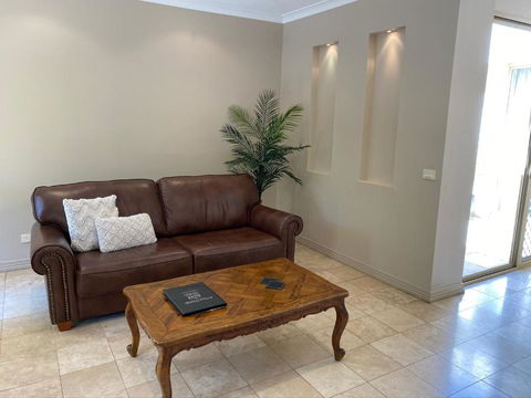 Acacia Terraces - Tourism Caloundra 2