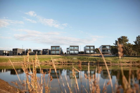 Accommodation @ Curlewis - Tourism Caloundra 0