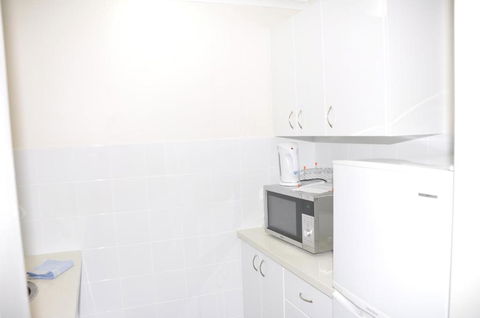 Accommodation Sydney City Centre Hyde Park Plaza Pet Friendly Studio With Balcony Apartment - Tourism Caloundra 2