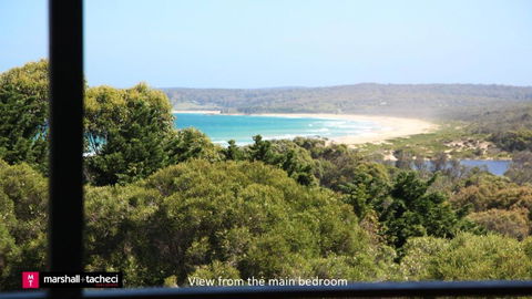 Adelong Secluded Beach House Linen Provided Bermagui - Tourism Caloundra 3