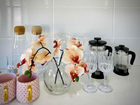 Adorable Modern 4 Br House WiFi & Parking - Tourism Caloundra 4