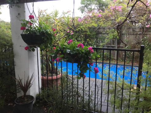 Aarn House B&B Airport Accommodation - Tourism Caloundra 4