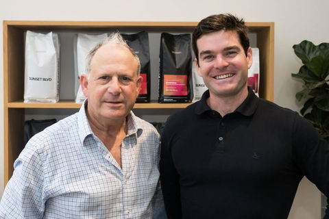 Albert Park Bespoke Brilliance 4Bed 2Bath - Tourism Caloundra 2