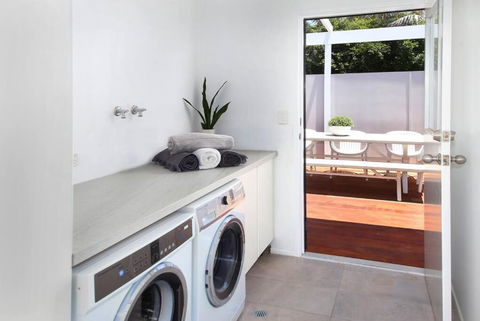 Alex Heads Beach Haven - Tourism Caloundra 2