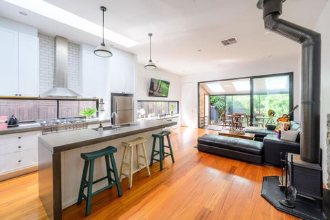 Alma, Art Deco Home In Caufield North - Tourism Caloundra 1