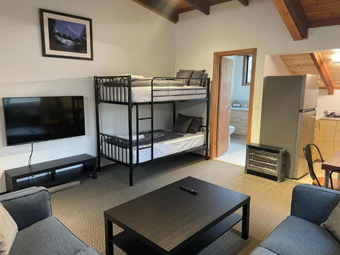 Alpine Retreat Mt Buller - Tourism Caloundra 3