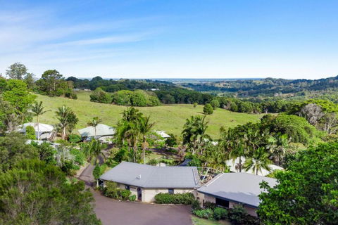 Alstonville Country Cottages - Tourism Caloundra 4