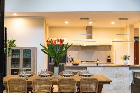 Amalfi - Port Douglas, Luxury In The Centre Of Town - Tourism Caloundra 3