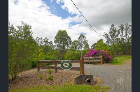 Amamoor Homestead And Country Cottages - Tourism Caloundra 3