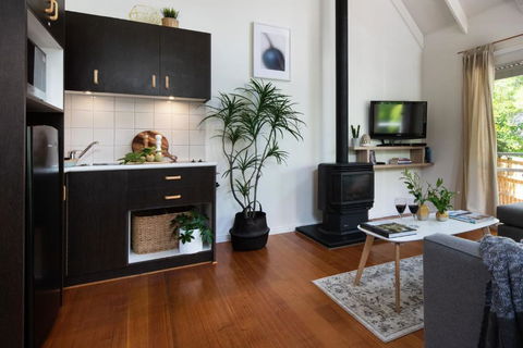 Amaris - Tourism Caloundra 1