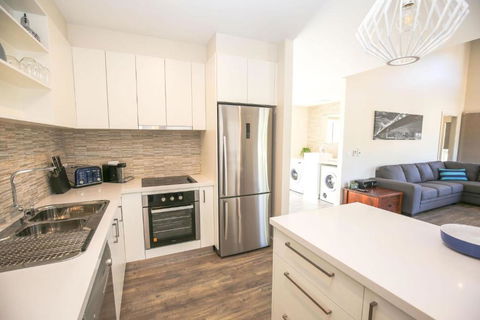 Amber Mist Villa - One - Tourism Caloundra 4