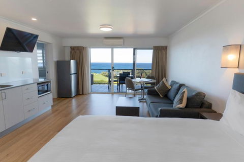Amooran Oceanside Apartments And Motel - Tourism Caloundra 1