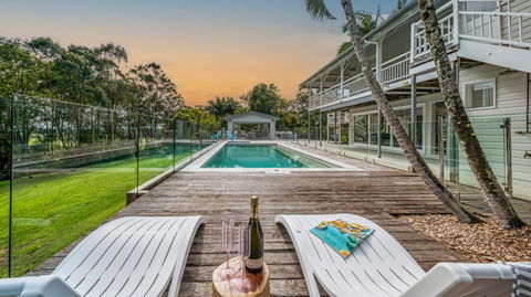 Ananda - Magnificent Byron Hinterland Retreat - Tourism Caloundra 0