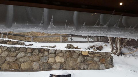 Aneeki Ski Lodge - Tourism Caloundra 4