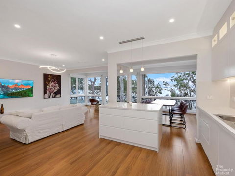 Angels Little Haven - Tourism Caloundra 1