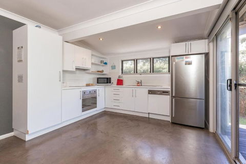 Anglers Cove - Tourism Caloundra 4