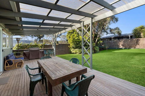 Anglesea Beach House 2 - Tourism Caloundra 2