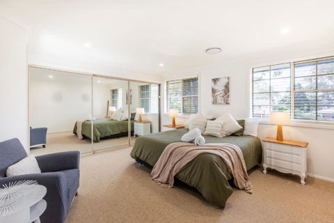 Anglesey - Pet Friendly With Pool & Tennis Court - 4 Mins Walk To Beach - Tourism Caloundra 4