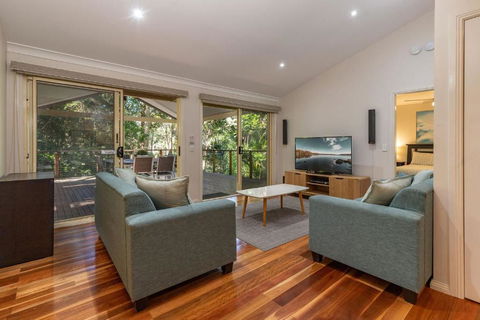 Allawah At Smiths Lake - Tourism Caloundra 4