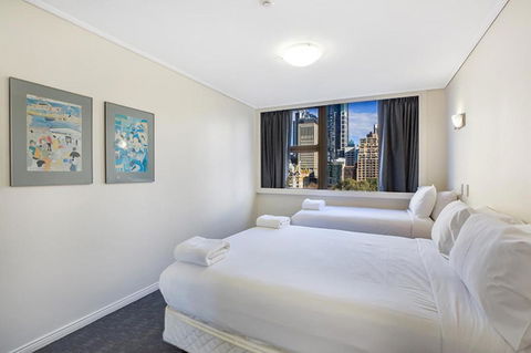 Apartment At College St - Tourism Caloundra 2