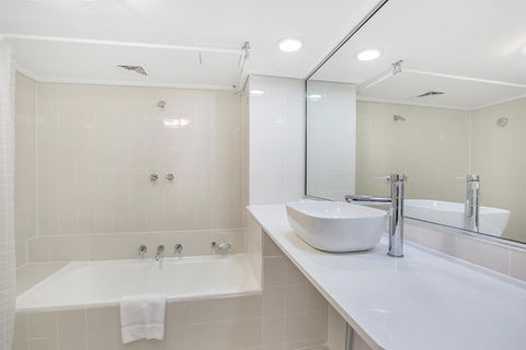 Apartment At College St - Tourism Caloundra 3