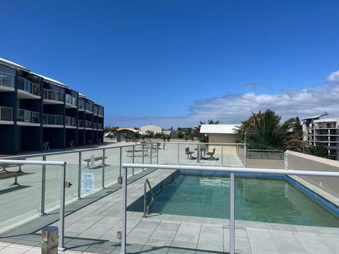 Apartment At The Entrance - Tourism Caloundra 4