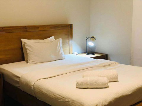 Apple House Truganina - Tourism Caloundra 3