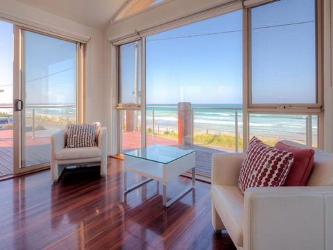 Aqua Luna - Tourism Caloundra 2