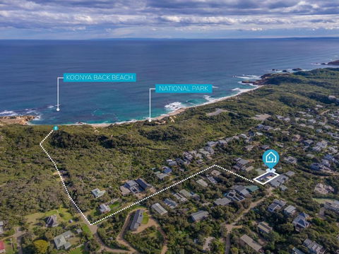 Aqua Luna - Stylish Retreat By Koonya Ocean Beach - Tourism Caloundra 3