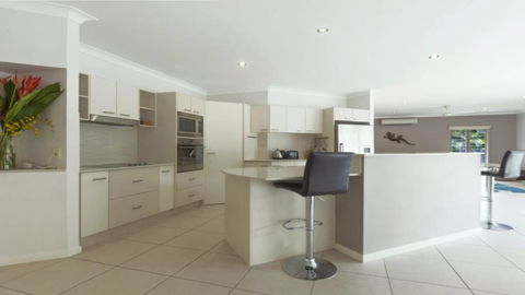 Aqua - Pecten Port Douglas - Tourism Caloundra 4