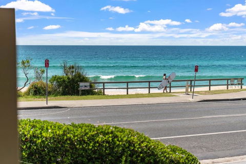 Aqua Shores Studio - Tourism Caloundra 2
