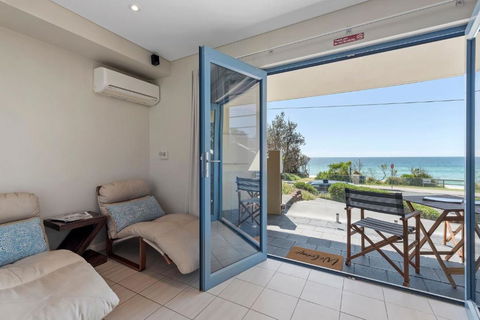 Aqua Shores Studio - Tourism Caloundra 3