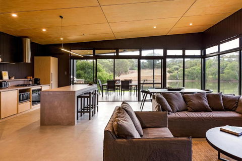 Artisan Gunyulgup - Tourism Caloundra 1