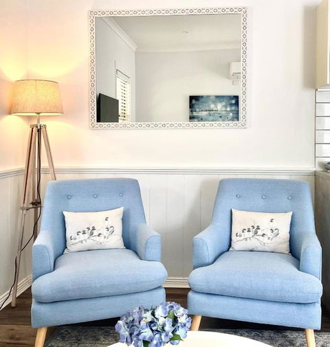 Autumn Beauty - Garden Cottage 4 - Tourism Caloundra 3