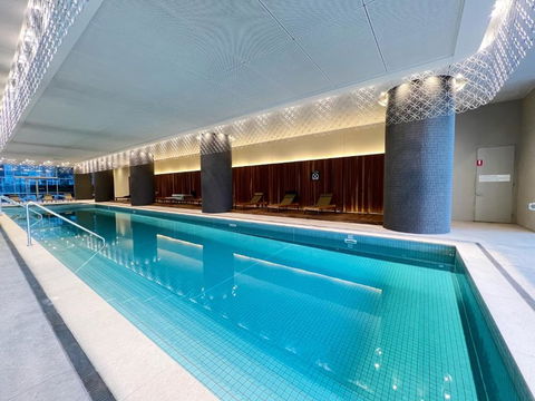 Astonishing Southbank Pearl Tower Residences Near Crown Casino - Tourism Caloundra 2