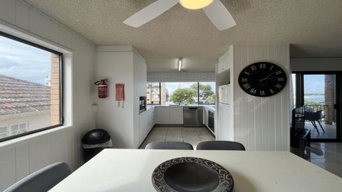 Balamara Unit 3 - Tourism Caloundra 2
