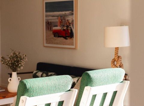 BAY PROPERTIES . Seadrifter - Tourism Caloundra 1