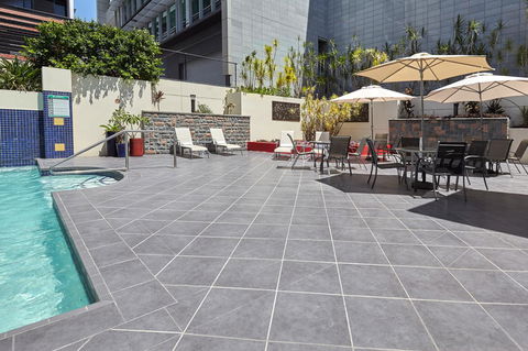 West End Central Apartments - Tourism Caloundra 4
