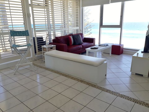 Hibiscus On The Beach - Tourism Caloundra 30