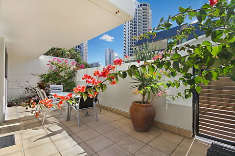 Hibiscus On The Beach - Tourism Caloundra 35
