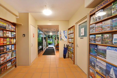 Port Douglas Apartments - Adults Only Oasis - Tourism Caloundra 10